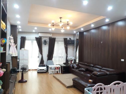 Mặt phố thang máy kinh doanh ngay khu đô thị Đô Nghĩa DT 120m2 MT 5m, giá 16 tỷ