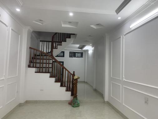 Bán nhà ngõ 107 Trần Khát Chân 47m2 x 5 tầng, mặt tiền 4m, 6 ngủ, trước nhà rộng 3m, 10m ra ô tô