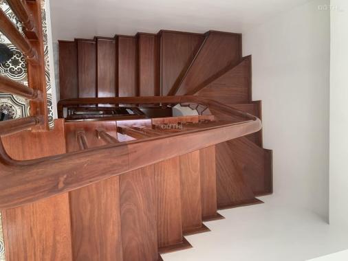 Bán nhà ngõ 107 Trần Khát Chân 47m2 x 5 tầng, mặt tiền 4m, 6 ngủ, trước nhà rộng 3m, 10m ra ô tô