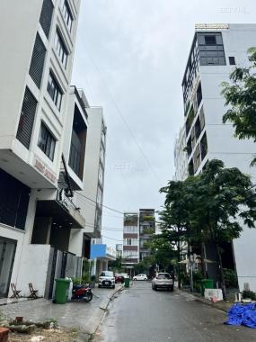 Bán gấp toà căn hộ 8 tầng đang xây, MT khu An Đồn gần Phạm Văn Đồng, quận Sơn Trà