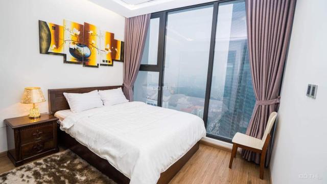 (Chính chủ) cho thuê căn hộ R6.1611 Royal City full đồ đẹp, vào ngay giá 18 tr/th, LH: 0912.396.400