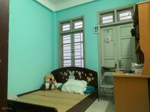 Nhà đẹp lô góc ở luôn trung tâm Hai Bà Trưng 35m2 3 tầng phố Bùi Ngọc Dương chỉ 2 tỷ rưỡi