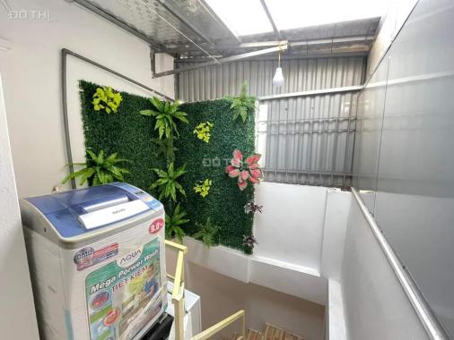 Nhà Trường Chinh, 30m2, 4T, 3 ngủ, giá 2,95 tỷ, khách về ở luôn