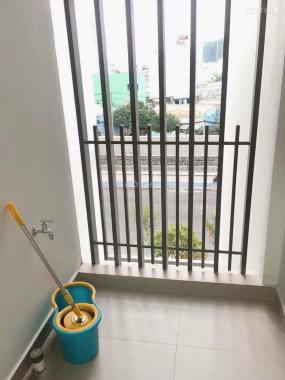 Cho thuê căn hộ 63m2 2PN, 1WC. Giá 10 triệu/tháng - Khu Emeral Celadon City