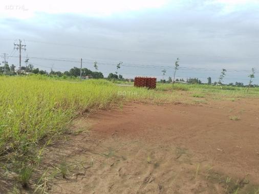 Bán đất tại xã Mỹ An, Thạnh Phú, Bến Tre diện tích 827.2m2 giá 2.6 tỷ
