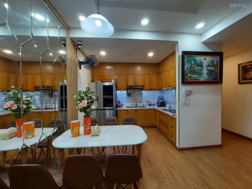 Căn 2PN 75m2 Golden Mansion check in 15/1 ạ