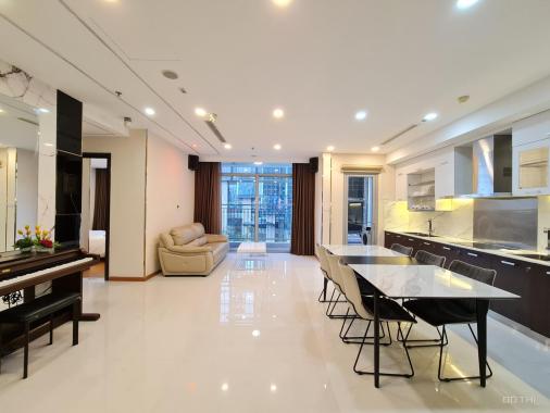 4PN căn hộ dịch vụ Vinhomes Central Park cho thuê ngày tại Bình Thạnh