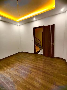 Bán nhà riêng tại phường Đồng Nhân, Hai Bà Trưng, Hà Nội diện tích 25m2 giá 3,3 tỷ
