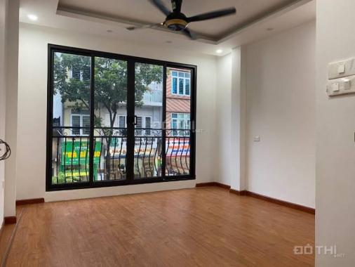 Bán nhà mặt phố Thụy Khuê, Tây Hồ, 30m2, 5 tầng, giá 7,9 tỷ - 0904217831