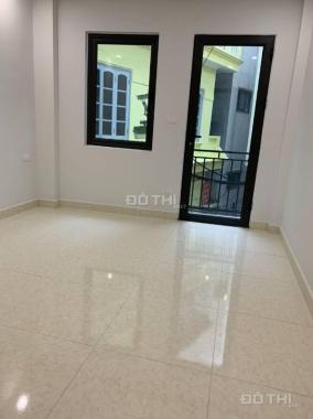 Nhà đẹp ngõ Âu Cơ bán nhanh giá 4.1 tỷ, 37m2x6T, full nội thất, ở luôn