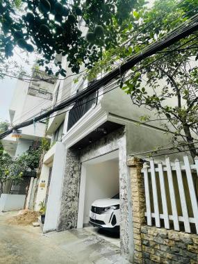 Bán nhà Gia Thụy - Bồ Đề 41m2 x 5 tầng ngõ ô tô 4 chỗ vào nhà khu VIP của quận Long Biên