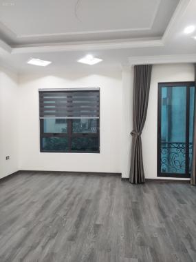 Bán nhà Văn Chương, Tôn Đức Thắng gần Hồ Linh Quang 40m2x5T giá 5 tỷ ô tô cách 10m