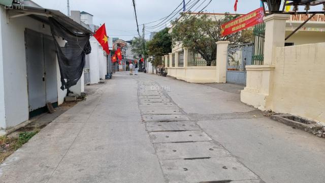 Chính chủ bán cắt lỗ ô đất mặt tiền 4,6m hướng Đông gần bệnh viện Bãi Cháy Hạ Long Quảng Ninh
