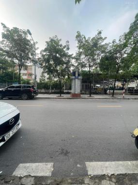 Bán nhà Hoà Mã toà văn phòng mặt phố kinh doanh văn phòng