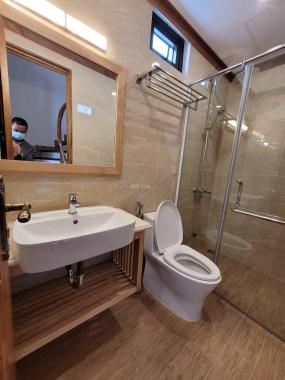 Chính chủ cần bán gấp nhà mặt phố Dịch Vọng Thành Thái Trần Đăng Ninh Cầu Giấy dt 100 m2 giá 46 tỷ