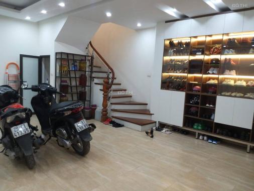 Bán nhà Lò Đúc ô tô tránh 94m2 x 7 tầng thang máy 15 tỷ