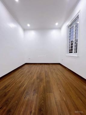 Bán nhà riêng ngõ 82 Yên Lãng Đống Đa 4 tầng 35m2, mặt tiền 9m