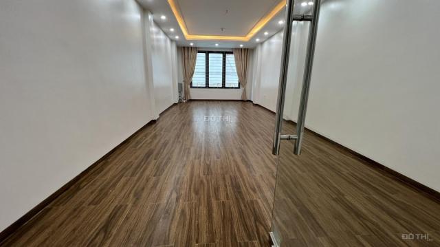 Bán nhà Võ Chí Công, Xuân La, Tây Hồ 60 m2 x 7 tầng, sân rộng - mặt ngõ - cách phố 20m 12,3 tỷ