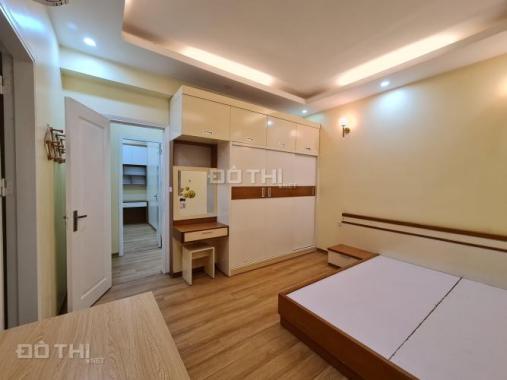 Chính chủ bán căn hộ 02 phòng ngủ góc đẹp - view hồ tòa VP5 Linh Đàm - Hoàng Mai - 72.2m2 - sổ CC