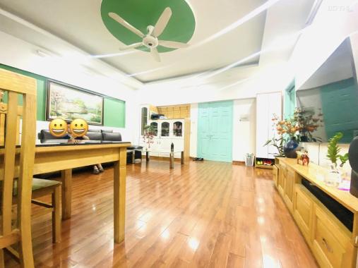 Chính chủ bán căn hộ CT3A Văn Quán, DT 100m2, tầng 12, full NT đẹp, nhỉnh 3 tỷ. Lh 0906217669