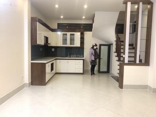 Bán nhà đường Liễu Giai, Đào Tấn, Ba Đình 35m2 xây 5 tầng mới, nhà đẹp, gần phố giá 4,2 tỷ