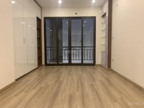 Bán nhà đường Liễu Giai, Đào Tấn, Ba Đình 35m2 xây 5 tầng mới, nhà đẹp, gần phố giá 4,2 tỷ