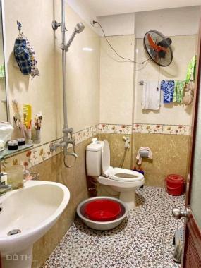 Bán nhà 18m2, 5 tầng, lô góc, quận Hai Bà Trưng, sổ riêng, 1.65 tỷ, 0347282222