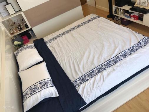 2PN - 102m2 - full nội thất - Sunrise City - 4,5 tỷ. LH: 09.3456.9063