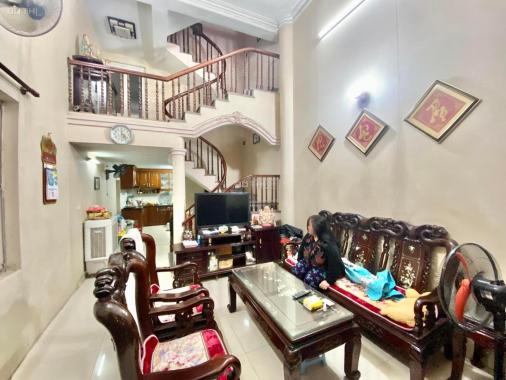 Bán nhà Trần Đại Nghĩa, lô góc, kinh doanh Quận Hai Bà Trưng. DT 53m. Giá hơn 6 tỷ SĐCC