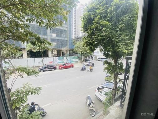Tòa văn phòng mặt phố Nguyễn Tuân ngã tư Ngụy Như Kon Tum DT 93m2 6T MT 6m, giá 53 tỷ
