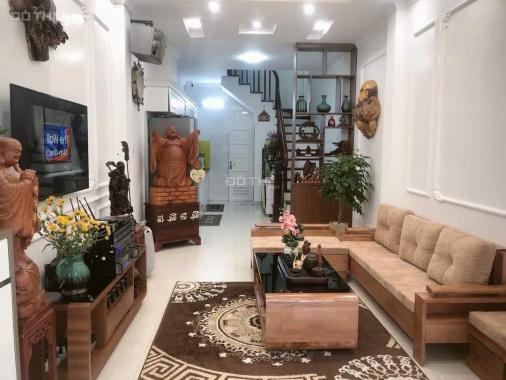 Bán nhà An Dương - lô góc - ô tô đỗ cửa - 40m2 - 3 tầng - 5.6 tỷ
