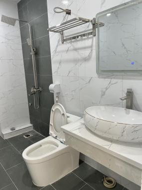 Nhà mới đẹp ở Vĩnh Hưng, ô tô tránh ba gác trước nhà, 37m2, 4.35 tỷ