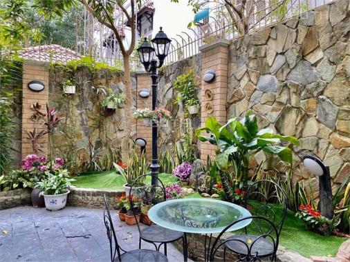 Biệt thự sân vườn phố Giảng Võ Ba Đình 150m2x5T mặt tiền 6m - ô tô tránh KD VP - 21,9 tỷ
