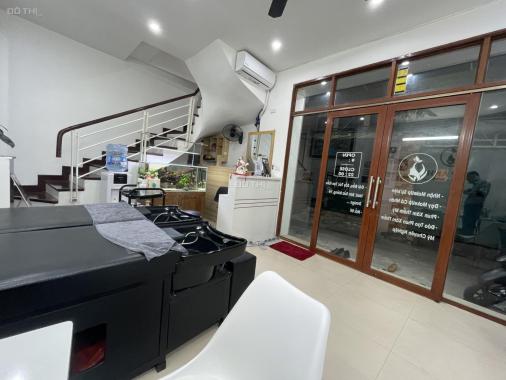 Siêu hiếm nhà phố Giảng Võ  ÔTô kinh doanh 35m2 5tầng MT 7m chỉ 6,3 tỷ.
