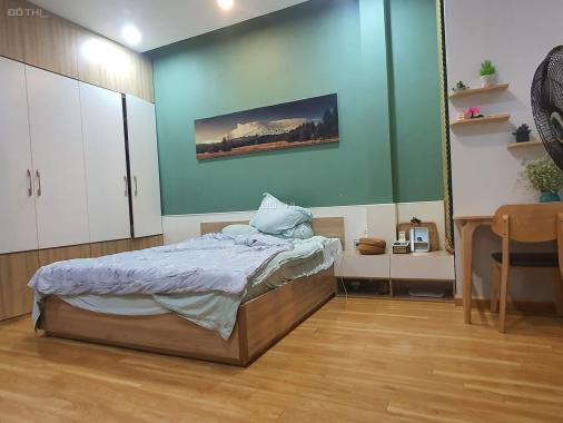 Nhà đẹp ở Vĩnh Hưng, Lô góc 3 thoáng, Ô tô vào nhà, Kinh Doanh, 90m2, 6.95 tỷ