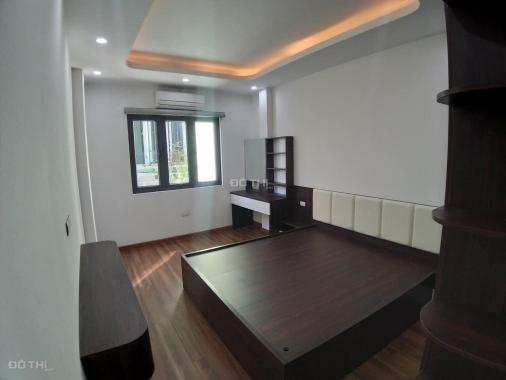 Bán nhà phố Xuân Thủy Cầu Giấy 50m2, 6 tầng, thang máy gara ô tô kinh doanh chỉ 11,5 tỷ