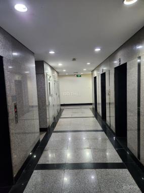 Cần bán gấp căn góc tầng cao CC 173 Xuân Thuỷ 115m2, 3 ngủ, nội thất sang trọng, 4.45 tỷ