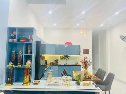 Nhà 2 tầng bao nội thất thôn 3 CưEbur 5x30m 3 ngủ 2,8 tỷ 0918024679 Quỳnh Anh