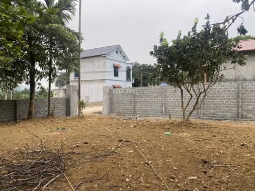 Bán đất tại Xã Hòa Sơn, Lương Sơn, Hòa Bình diện tích 1200m2 giá 5.8 Tỷ
