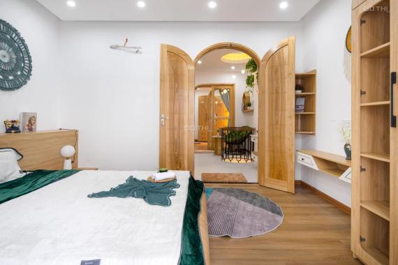 Cần bán nhà Trần Đại Nghĩa 35m2 5T 4.5 tỷ 50m ra phố, ngõ to, chủ tự xây