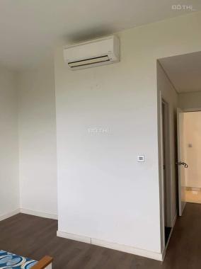 Bán Penthouse LuxGarden, 3PN, có sân vườn riêng, sổ hồng. Giá 4TỶ9. LH 0978 272427(có Zalo)