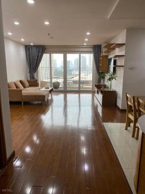Cho thuê căn hộ chung cư tại phố Hoàng Đạo Thúy, phường Trung Hòa, Cầu Giấy, Hà Nội diện tích 130m2