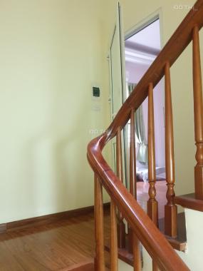 Ngõ Siêu hot phố Đường Láng, Quận Đống Đa, 31m2, 5 tầng, 4.3 tỷ (Giá chào)