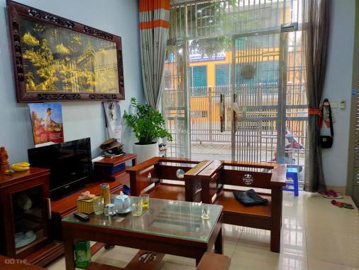 Bán nhà phố Thái Thịnh tặng full nội thất 10m ô tô DT 66m2 x 4 Tầng MT 4,2m nhỉnh 5 tỷ.