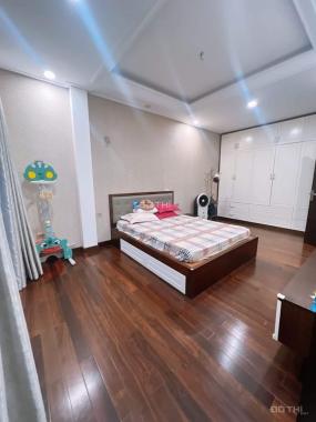 Bán gấp Lk Lucxury Kiến Hưng - chủ sốt nặng hạ 800 triệu cănc70m 5 tầng còn 11.2 tỷ
