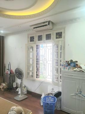 Nhà mặt ngõ 27 Đại Cồ Việt rộng như phố, 40m2 x 5T, MT 5m, giá 9.9 tỷ, 0867195893