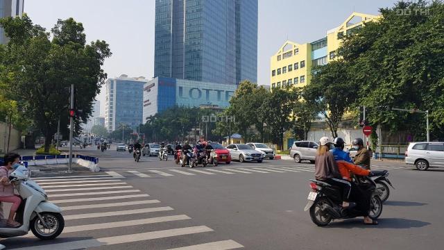 Bán đất trung tâm Quận Ba Đình - Diện tích 200m2 - Lô góc 3 mặt tiền - Ô tô đỗ cổng - giá 125tr/m2