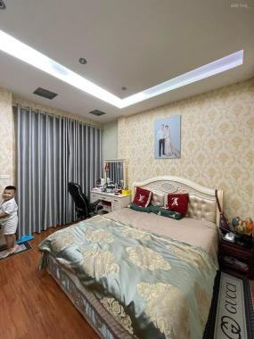 Bán Nhà Hoàng Cầu 6 tầng, ở ngay- 50m2 giá 6 tỷ- Gần Ô tô, Nhà tự Xây tâm huyết.