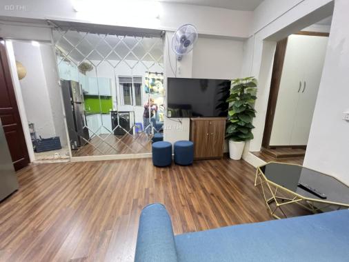CĂN HỘ ĐẸP VĂN CHƯƠNG, ĐỐNG ĐA, ĐỒ TIỆN NGHI , GẦN HỒ, DÂN TRÍ CAO, AN NINH