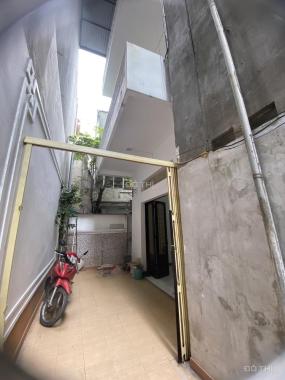 Bán nhà phố Thịnh Quang Ngã Tư Sở 80m2 ô tô tải tránh đỗ cổng cực thoáng sầm uất giá nhỉnh 6 tỷ